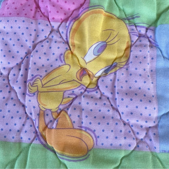 Y2K Looney Tunes Tweety Bird Patchwork Quilted Blanket Pastels 38x60 GUC - Picture 9 of 16